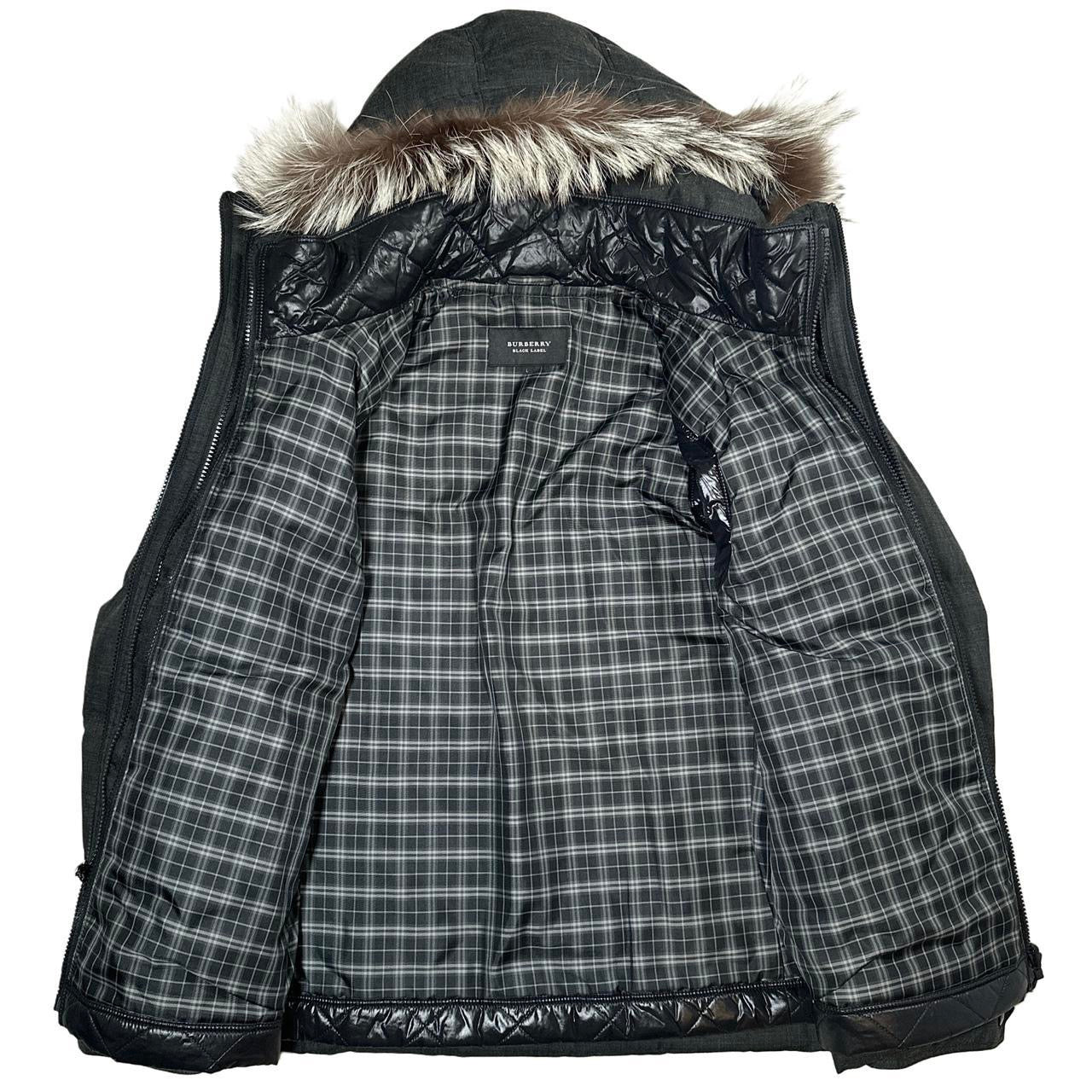 00’s Burberry Black Label Fur Hood Down Puffer Jacket (L fits M)