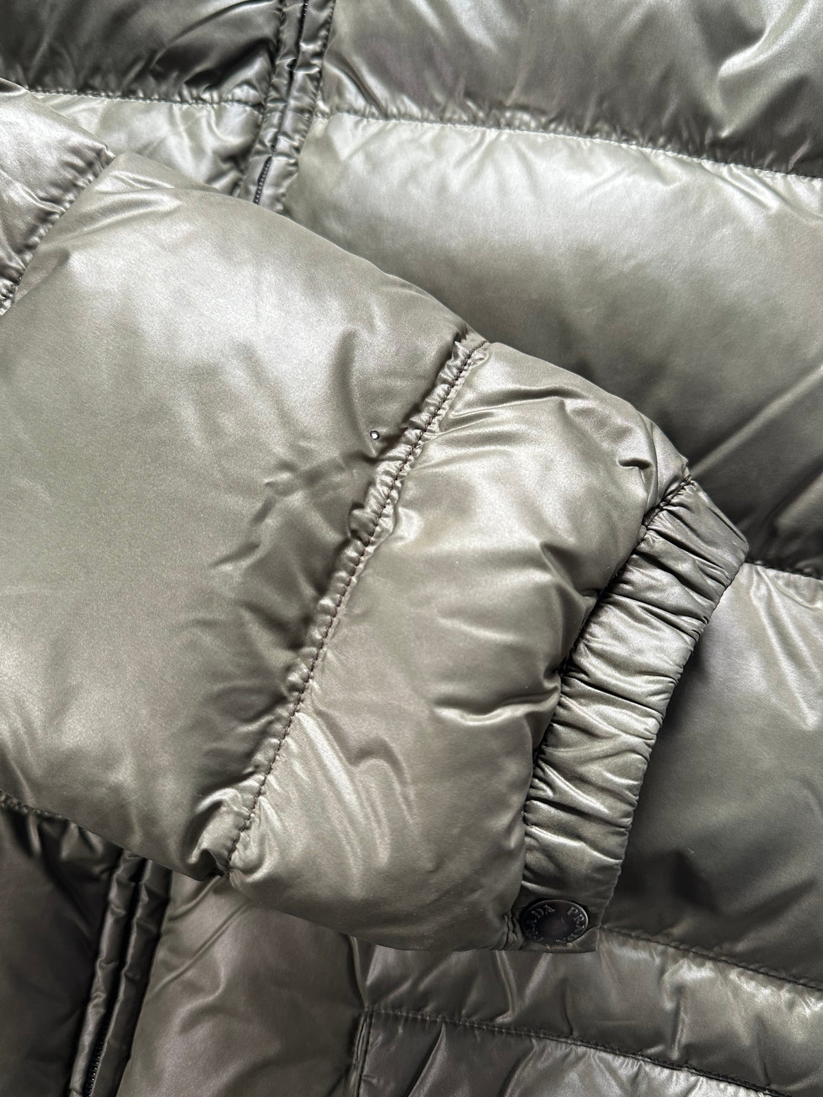 Prada FW2010 Olive Nylon Down Puffer Jacket (52)