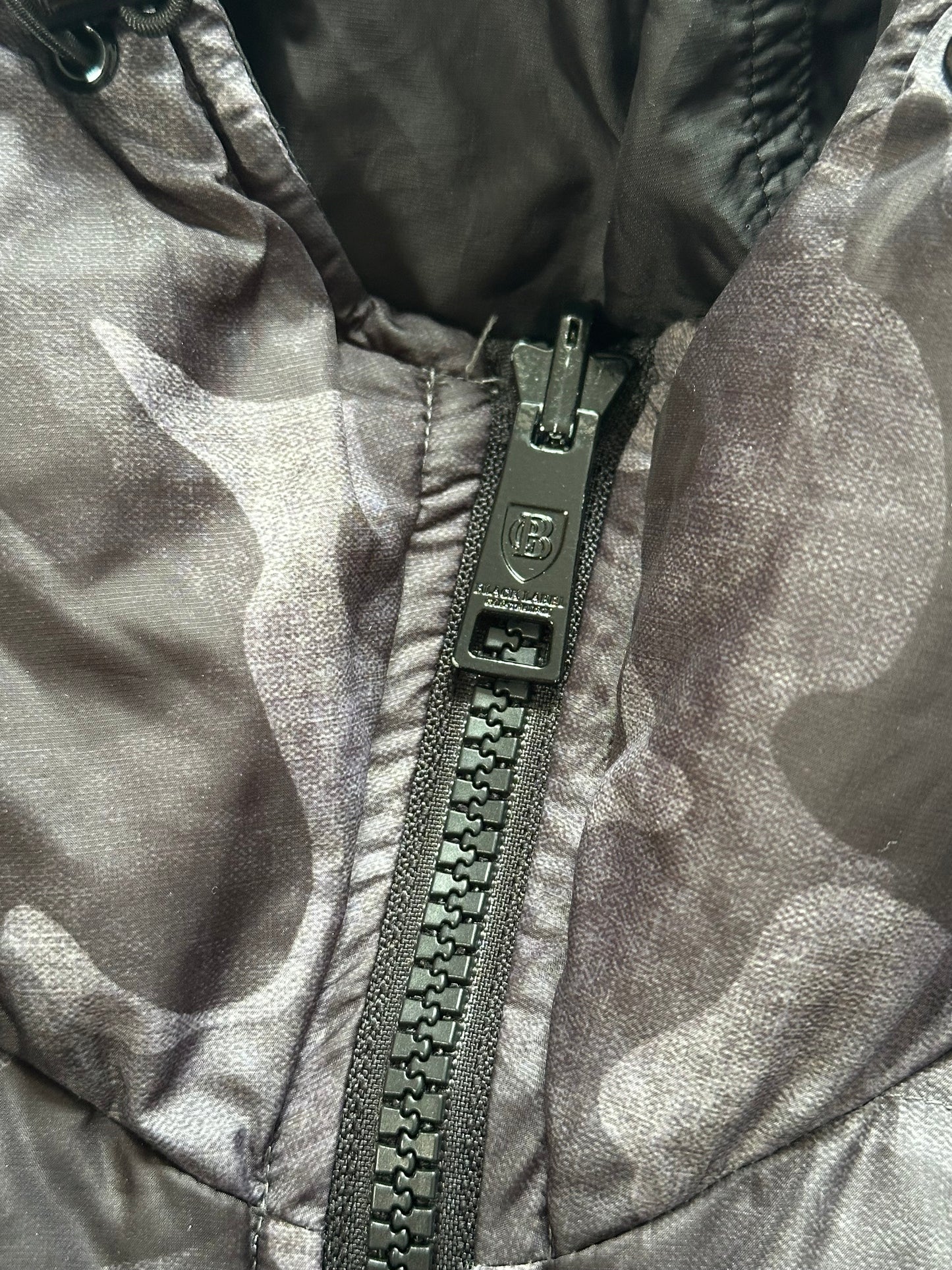 Burberry Black Label Crestbridge 2011 Reversible Down Puffer Jacket (M)