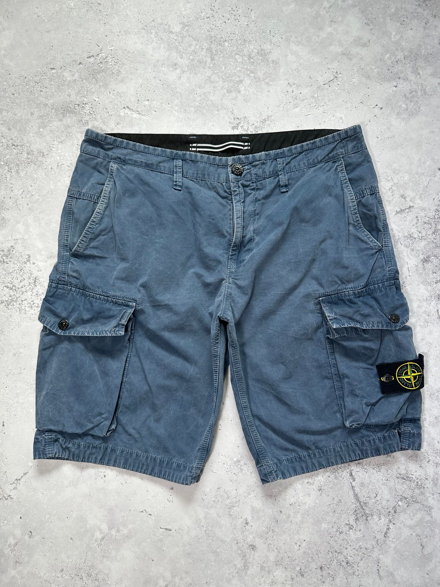 Stone Island Cargo Cotton Canvas Shorts in Blue (W34-35”)