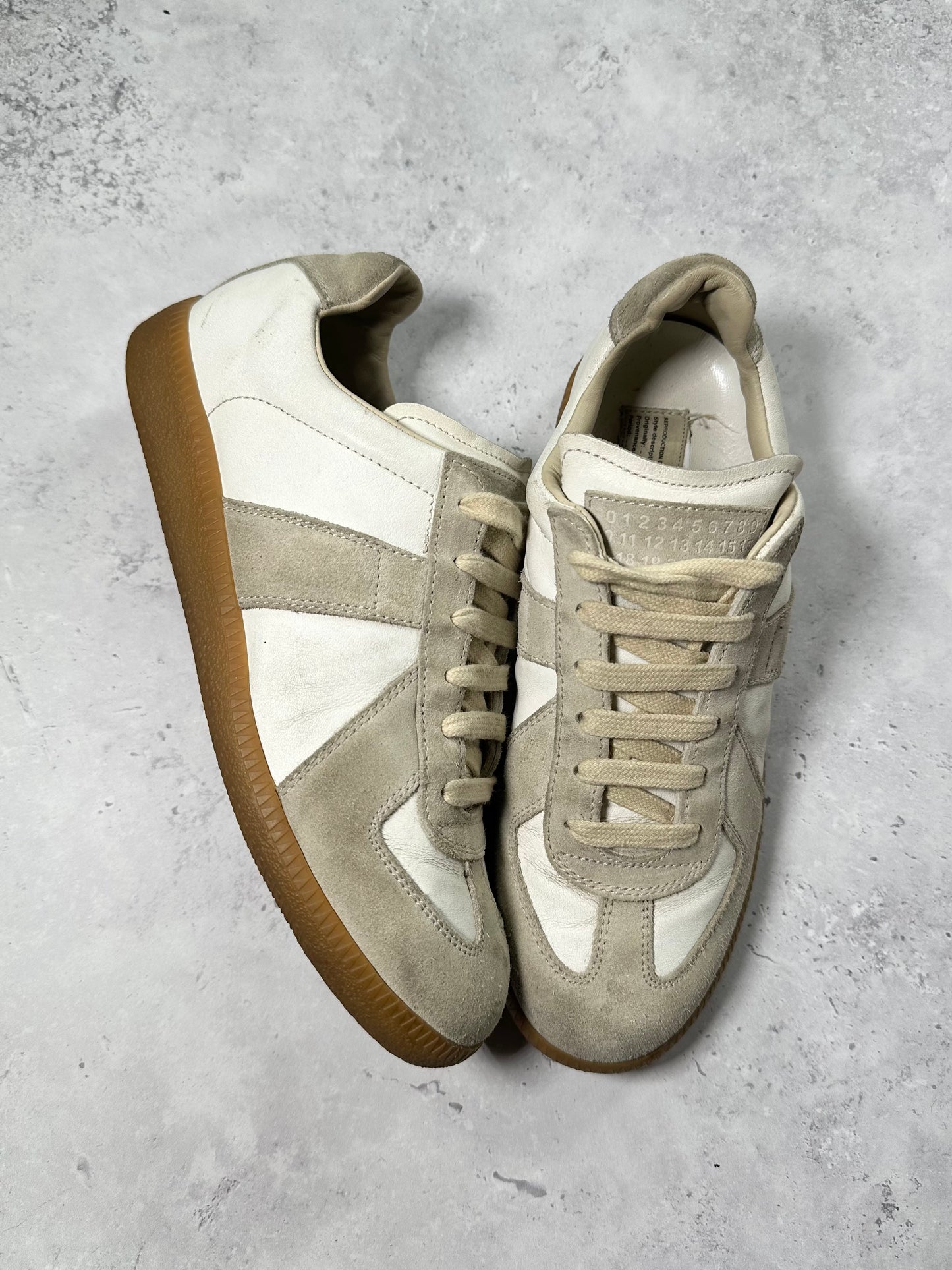 Maison Margiela GAT Low Sneakers (EU37 / UK 4-4.5/ US 5-5.5, insole is approx 24.5cm)