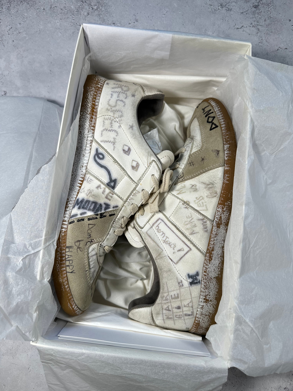 Maison Margiela 2020 Vintage Graffiti GAT Low Sneakers (EU41 / UK7 / US8, Insole Measures 27cm)