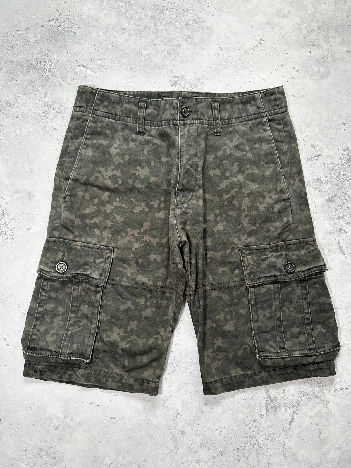Burberry Black Label 2010 Woodland Camo Shorts (Waist 30” / 76cm)