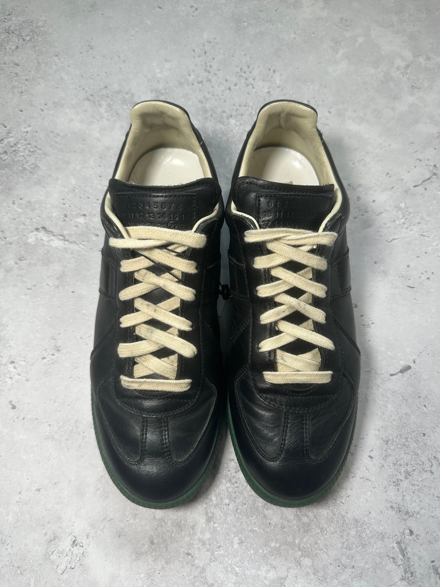 Maison Margiela GAT Low Black Leather Sneakers (EU40)