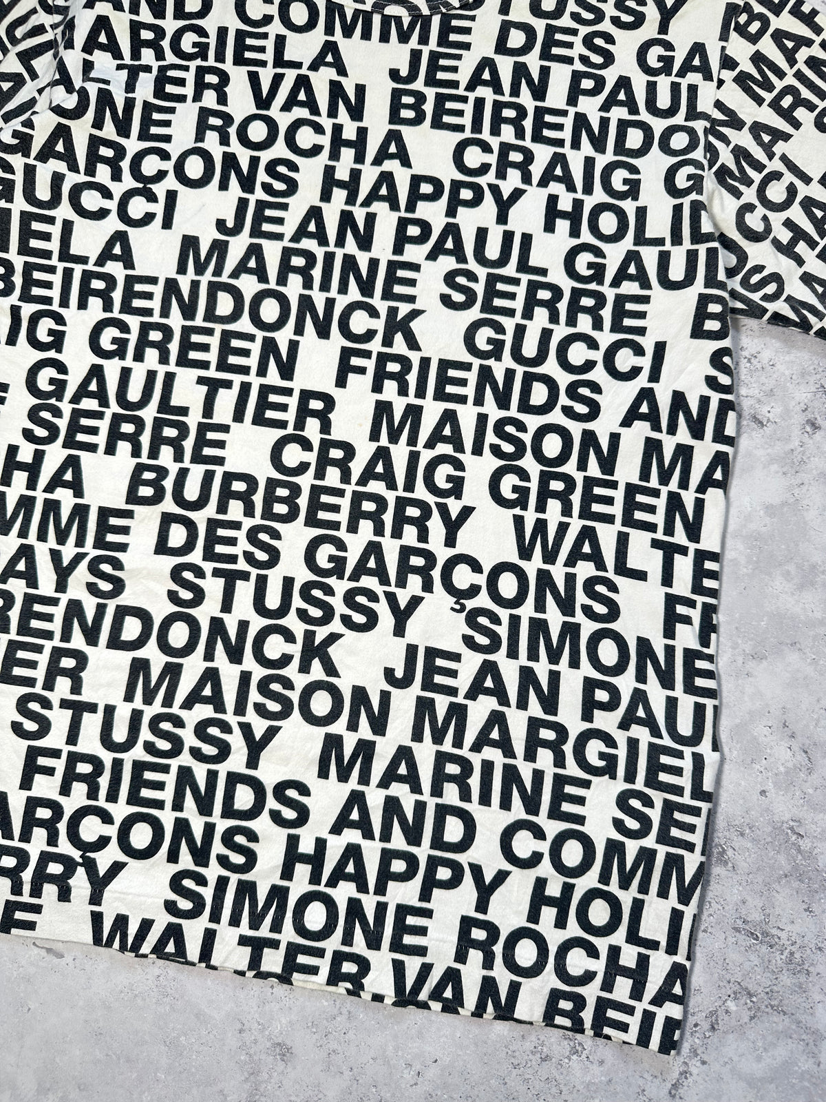 Comme des Garçons x Dover Street Market AD2018 Happy Holidays Tshirt (M)