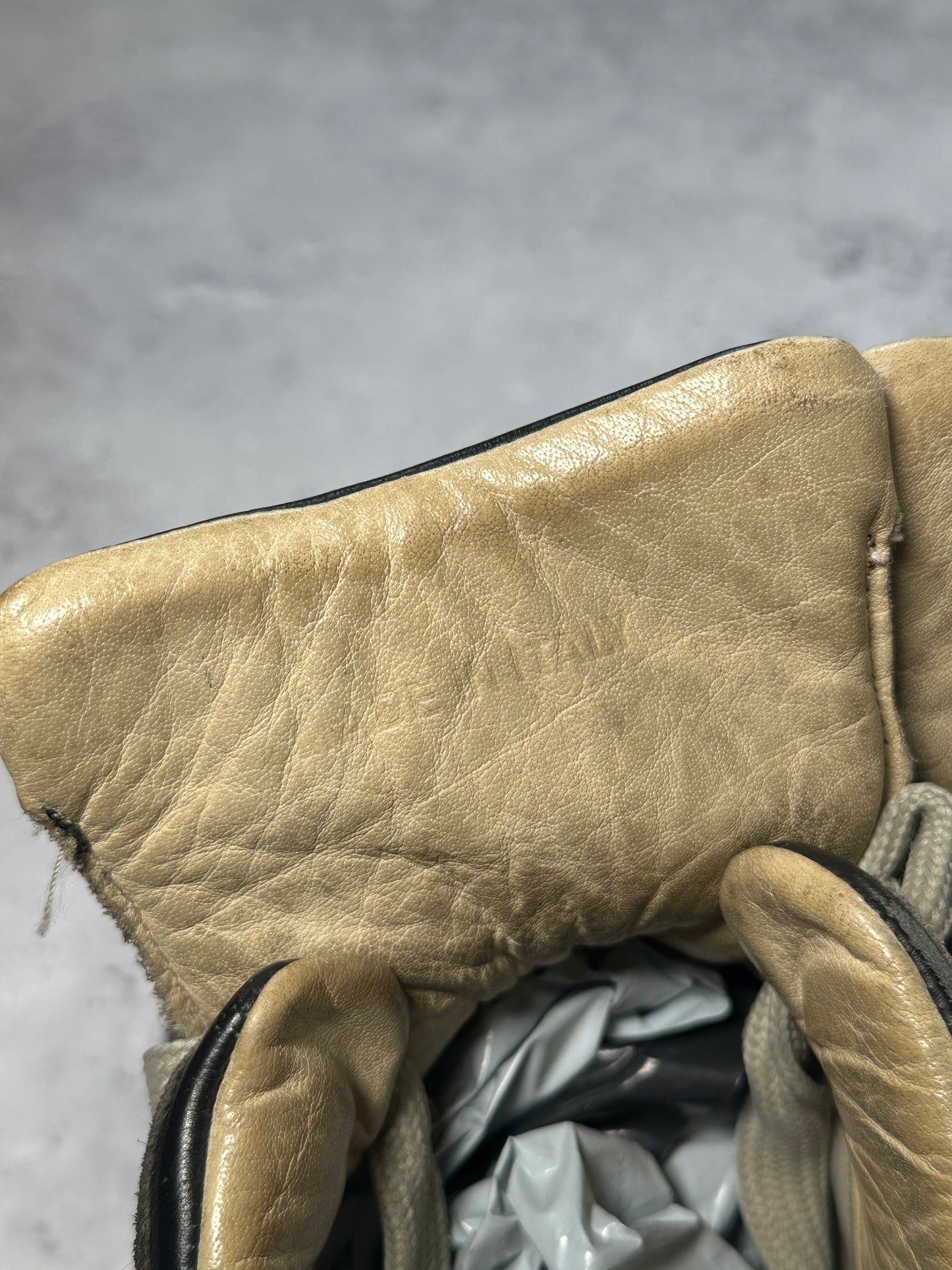 Maison Margiela SS2009 High Top Sneakers (EU43/UK9/US10)