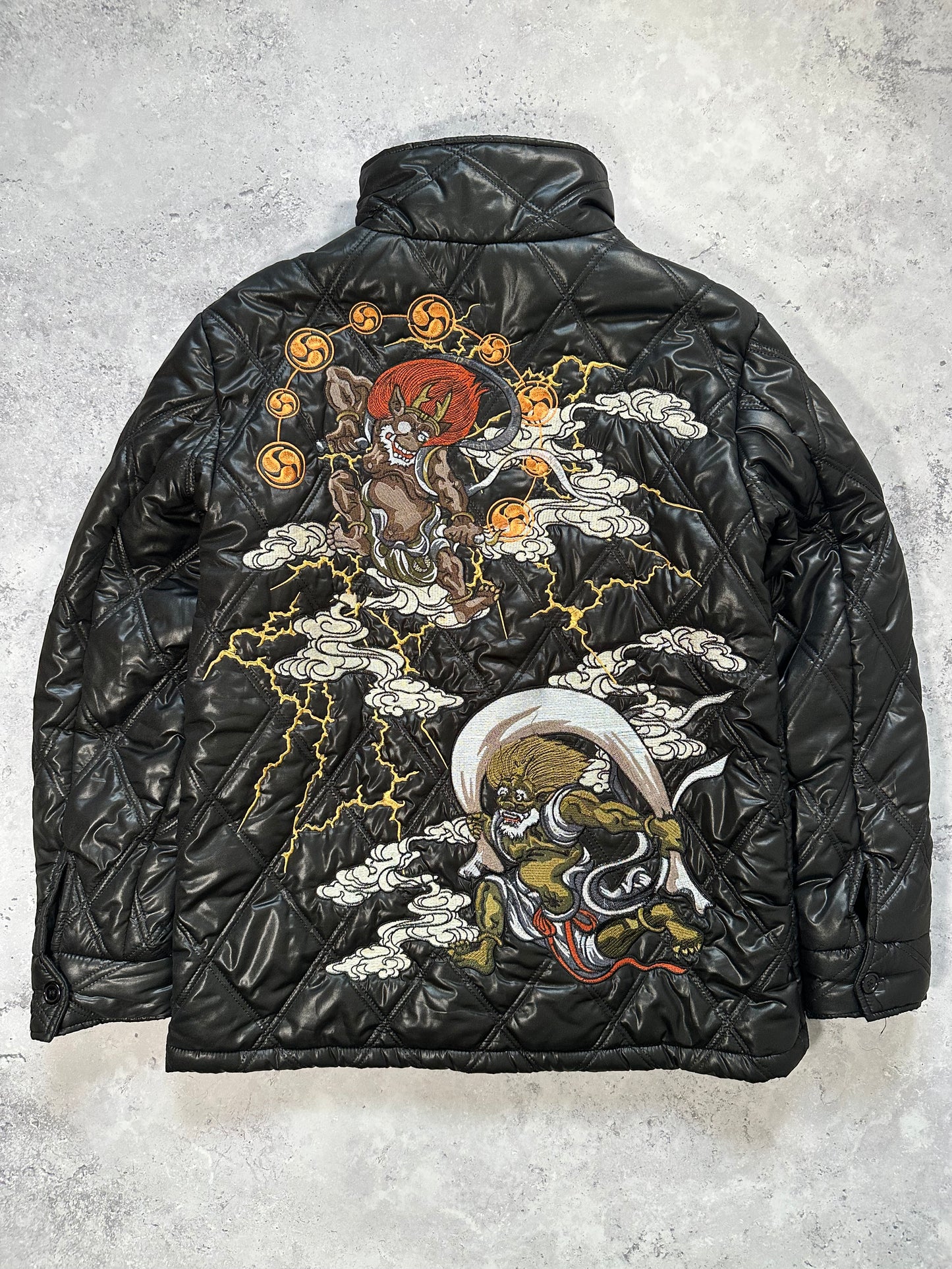 Flying Dragon Hiryu Embroidery Diamond Stitch Puffer Jacket (M)