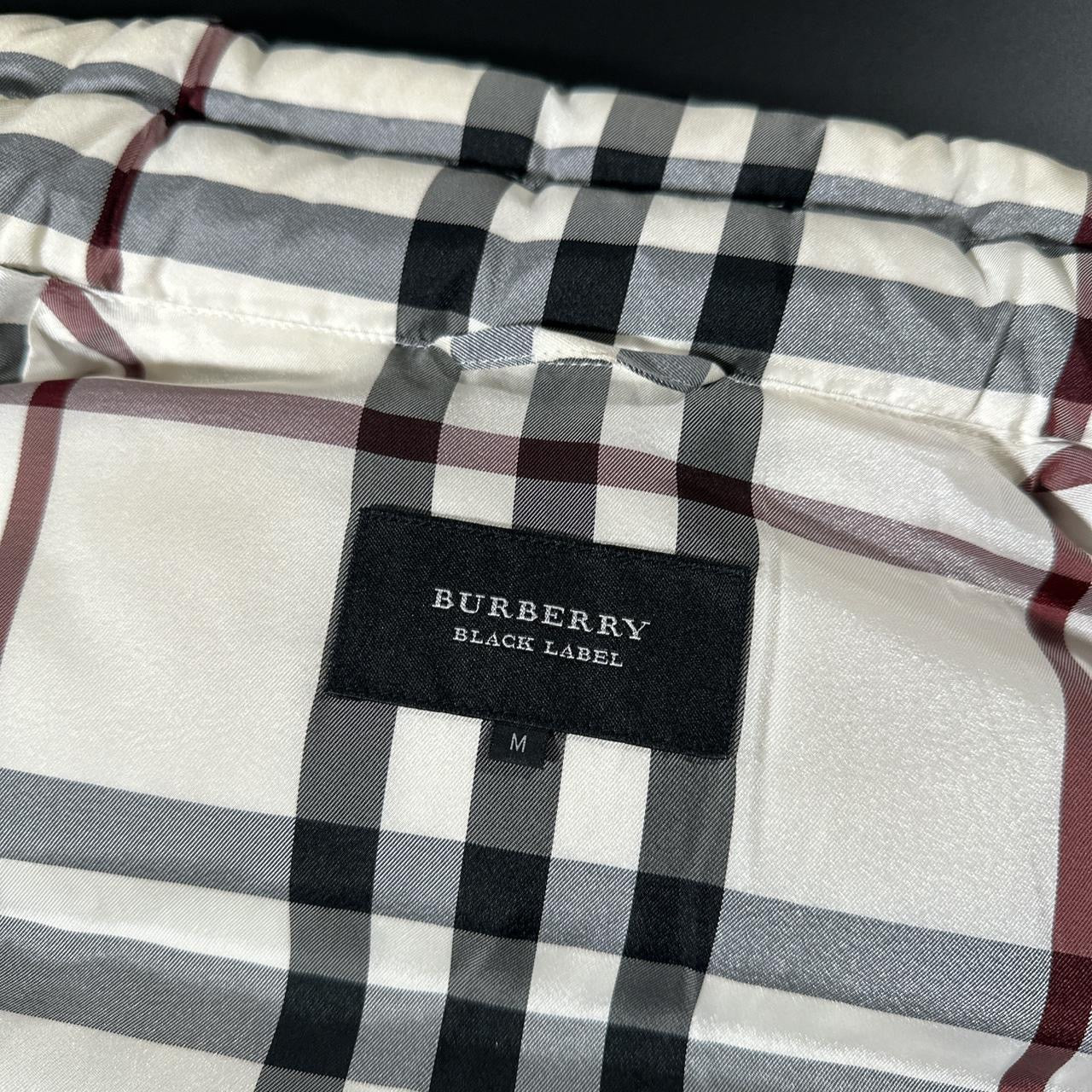 00’s Burberry Black Label Down Puffer Jacket (M)