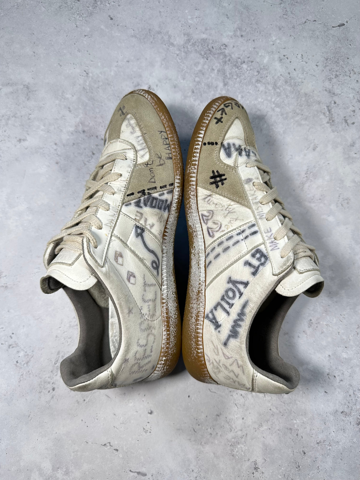 Maison Margiela 2020 Vintage Graffiti GAT Low Sneakers (EU41 / UK7 / US8, Insole Measures 27cm)