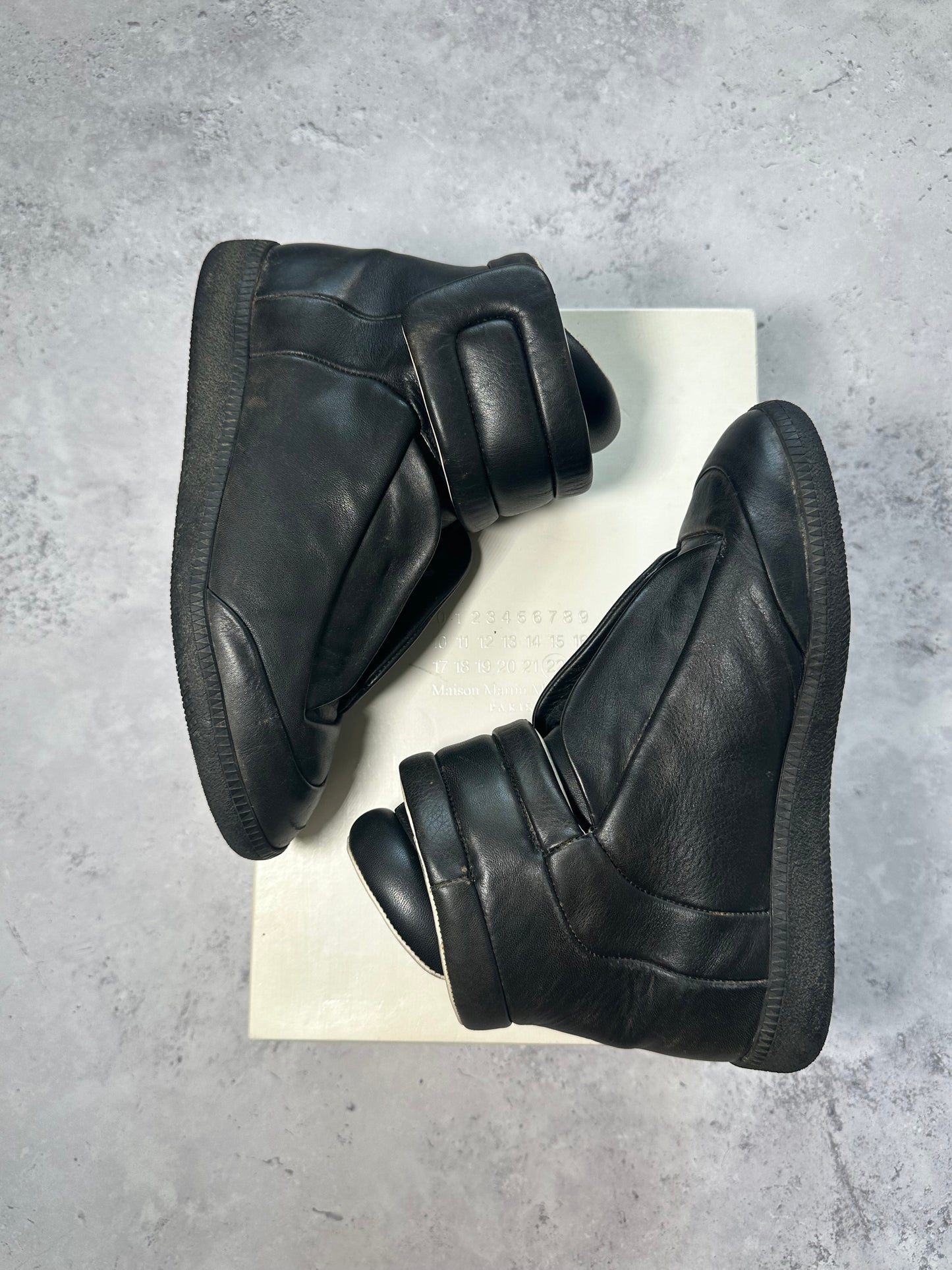 Maison Margiela 2015 Future High Leather Sneakers (EU 39 / UK 6 / US 7)