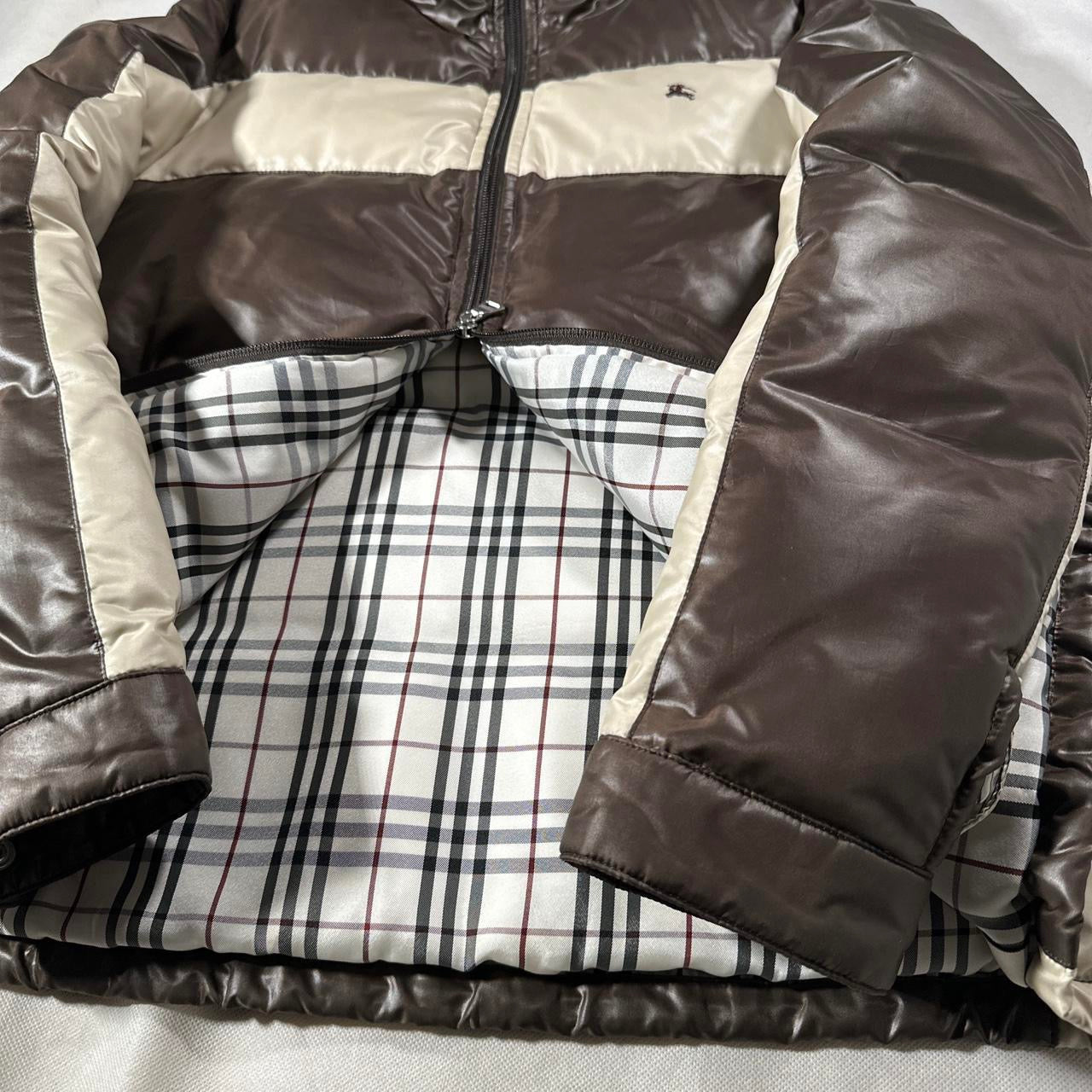00’s Burberry Black Label Down Puffer Jacket (M&LL available)