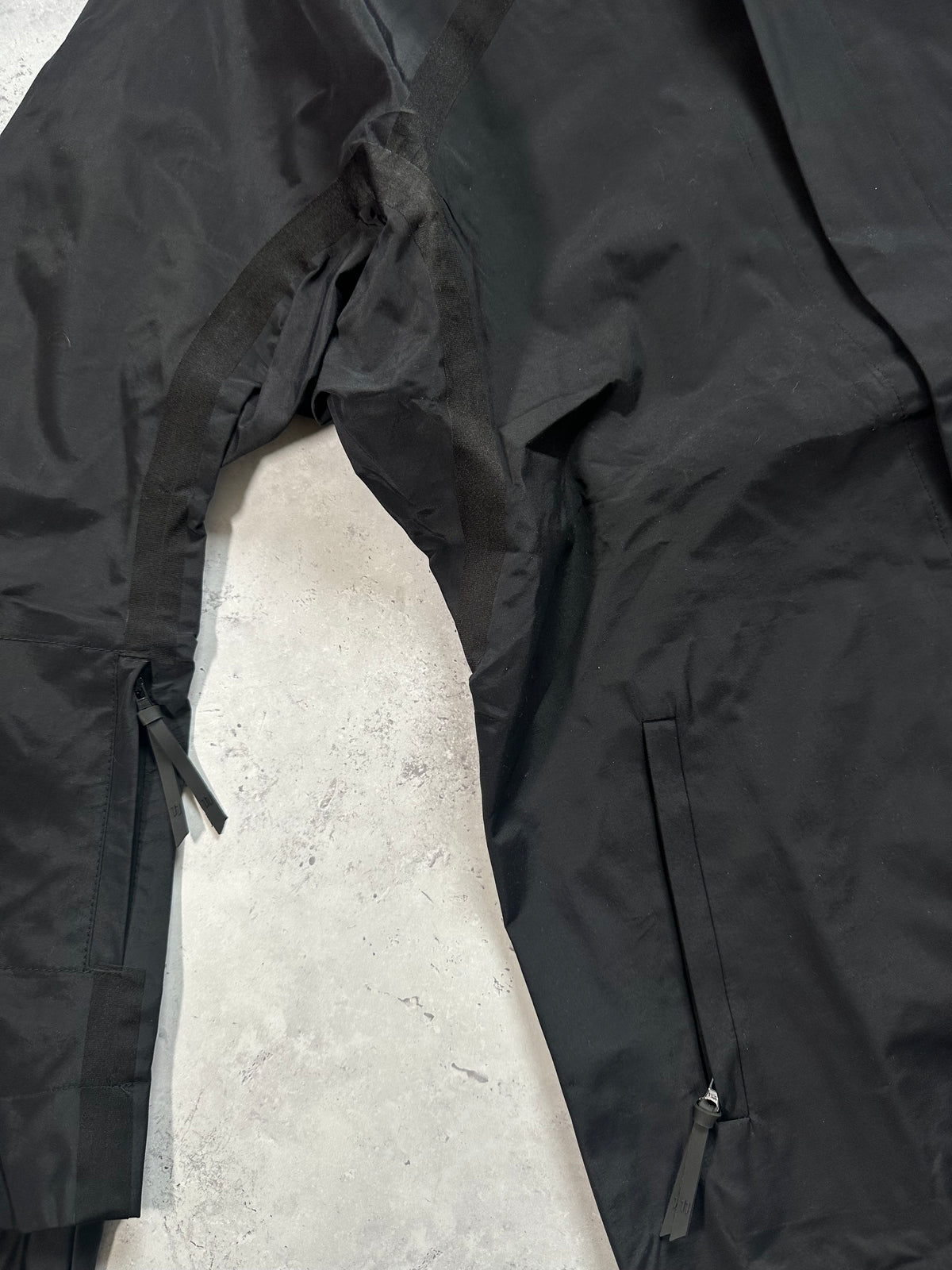 11 by Boris Bidjan Saberi Taped Seam Technical Shell Parka Jacket (XXL)
