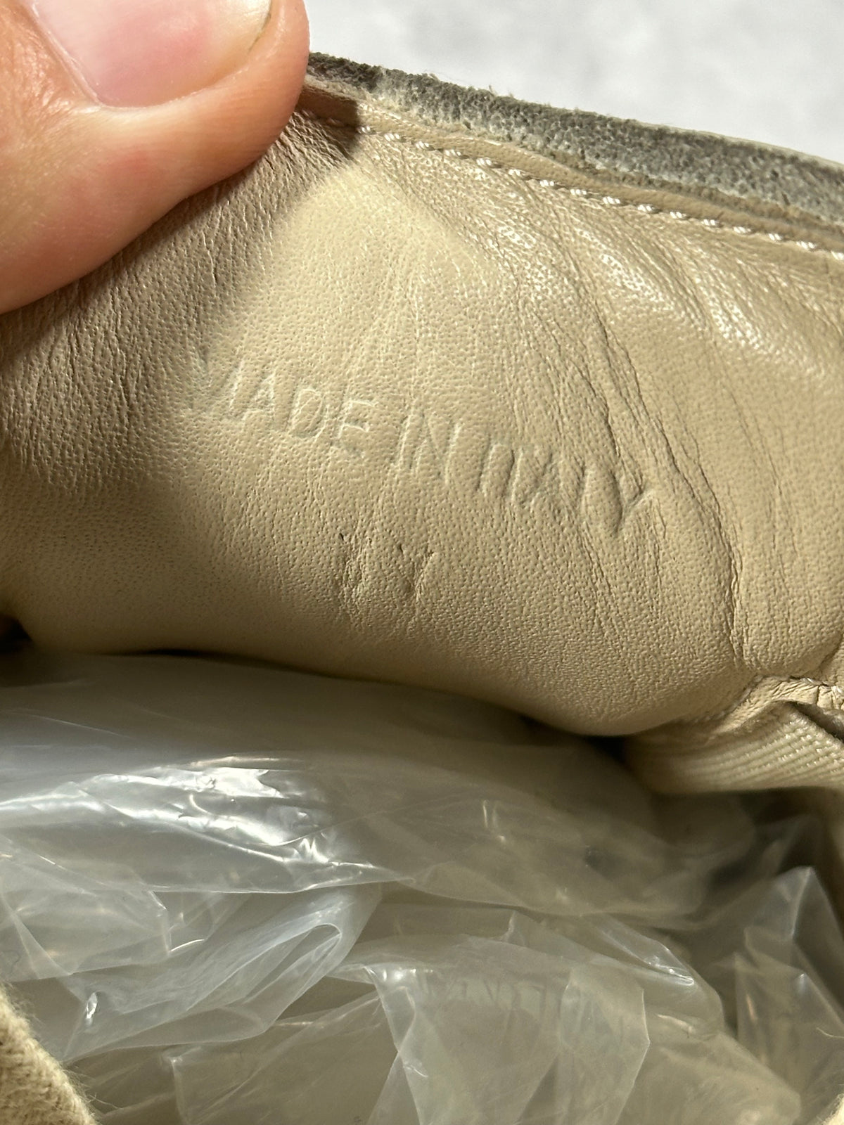 Maison Margiela GAT Low Sneakers (EU37 / UK 4-4.5/ US 5-5.5, insole is approx 24.5cm)
