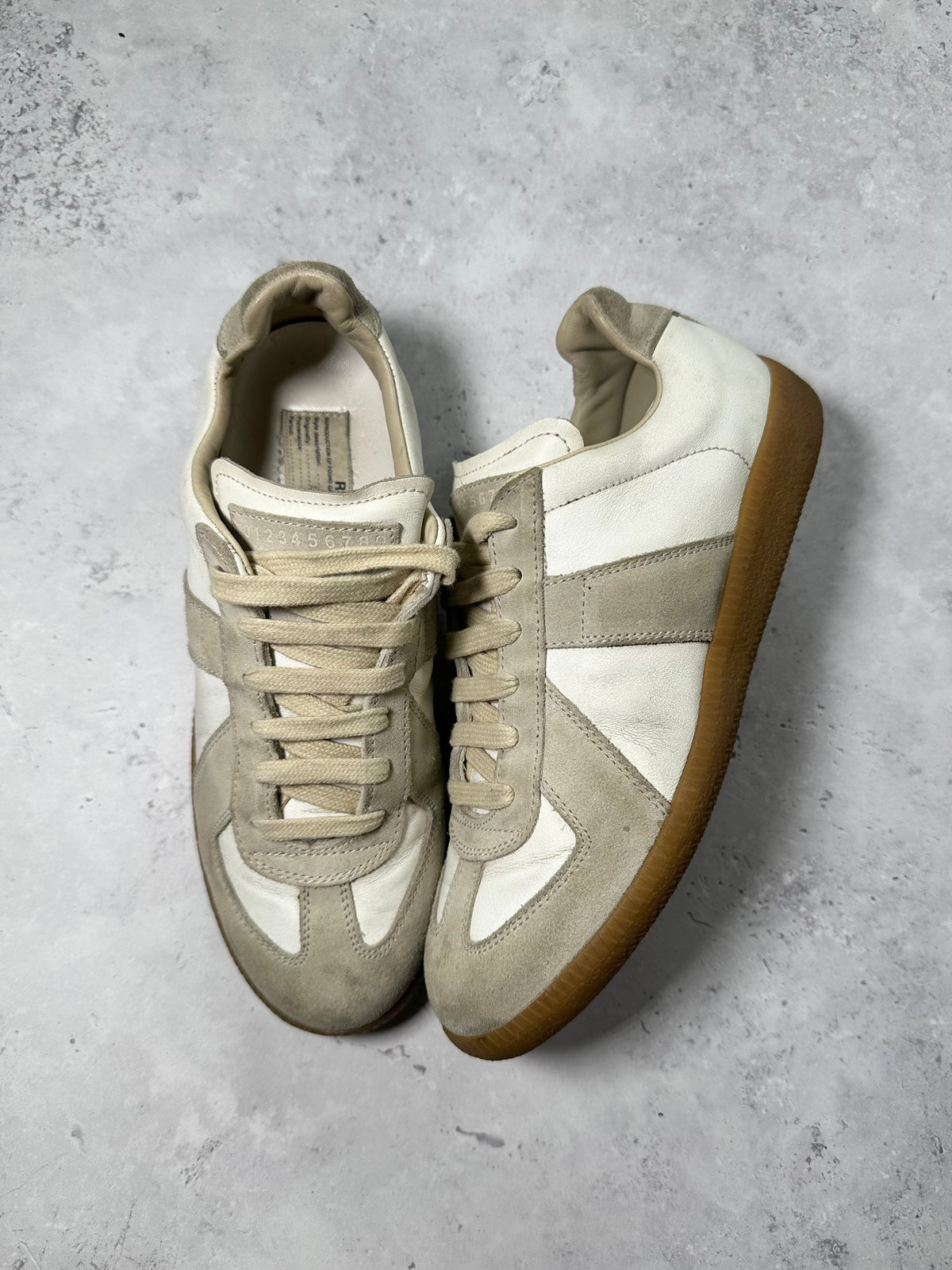 Maison Margiela GAT Low Sneakers (EU37 / UK 4-4.5/ US 5-5.5, insole is approx 24.5cm)