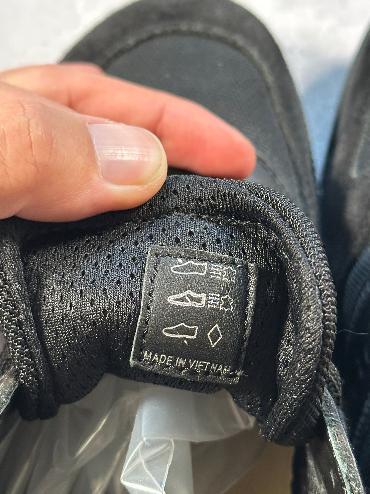 Prada Linea Rossa 2000s Leather & Nylon Sneakers in Black (UK9-9.5/EU43/US10-10.5)