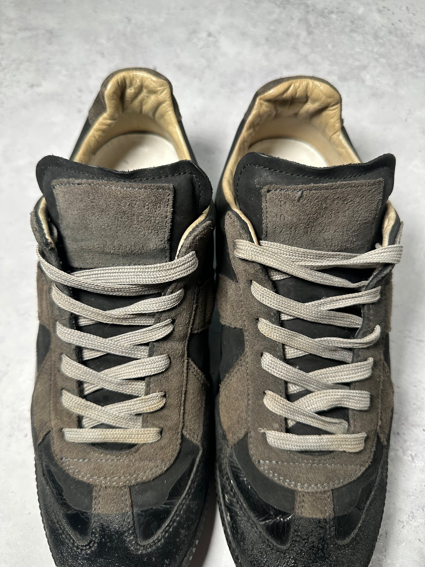 Maison Margiela Dipped Paint GAT Low Sneakers (EU 41 / UK 7-7.5 / US 8-8.5)