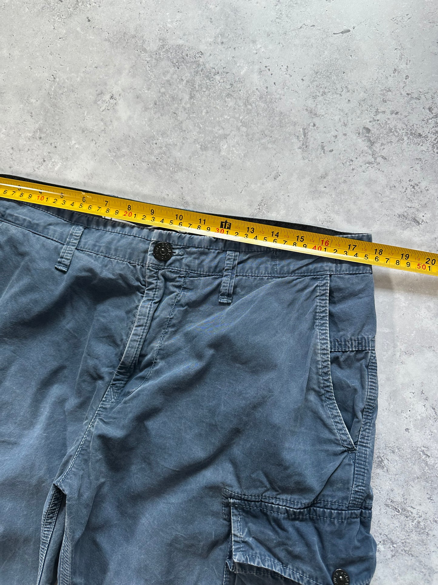 Stone Island Cargo Cotton Canvas Shorts in Blue (W34-35”)