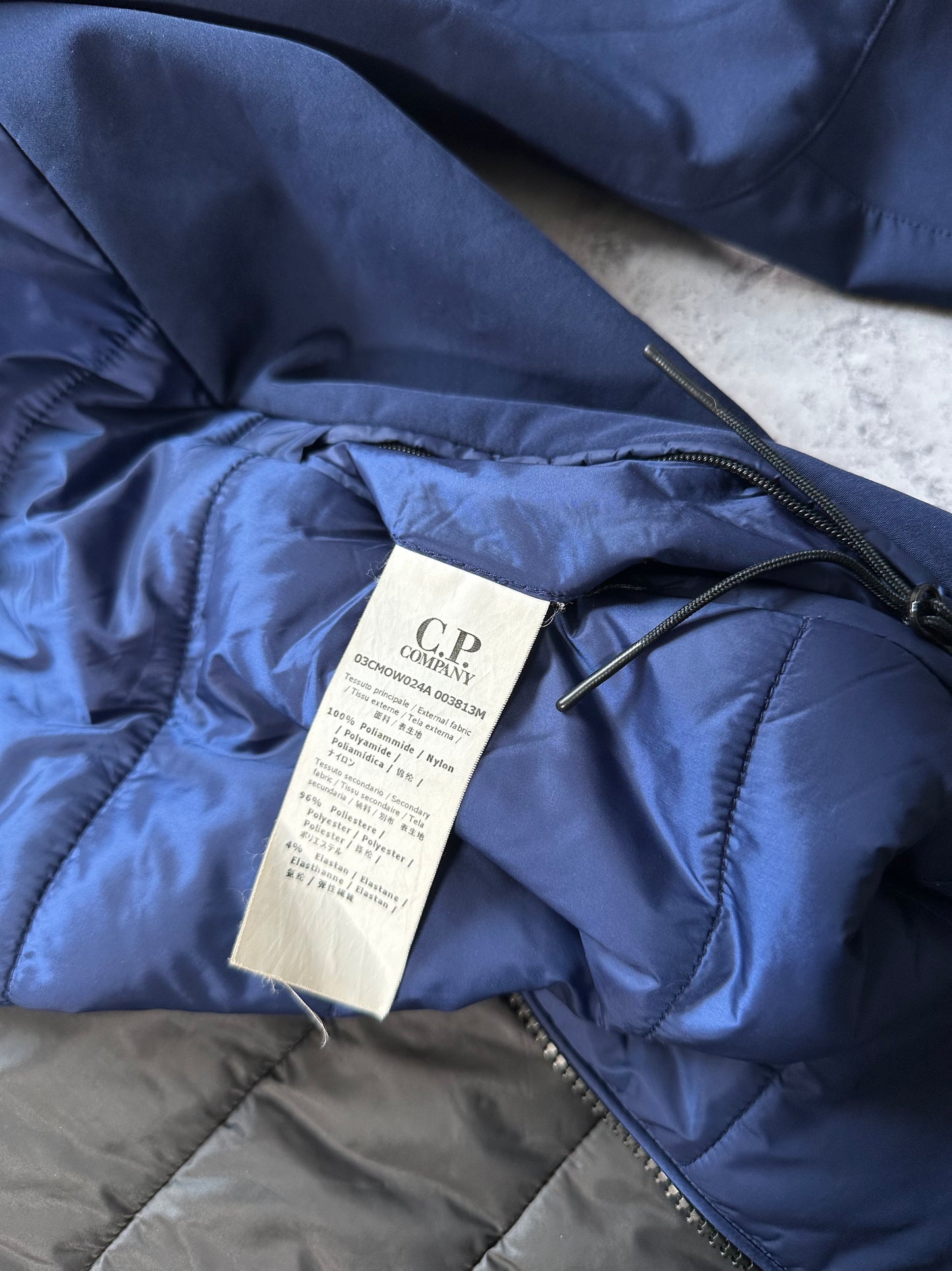 CP Company Soft Shell Goggle Puffer Jacket (XL)