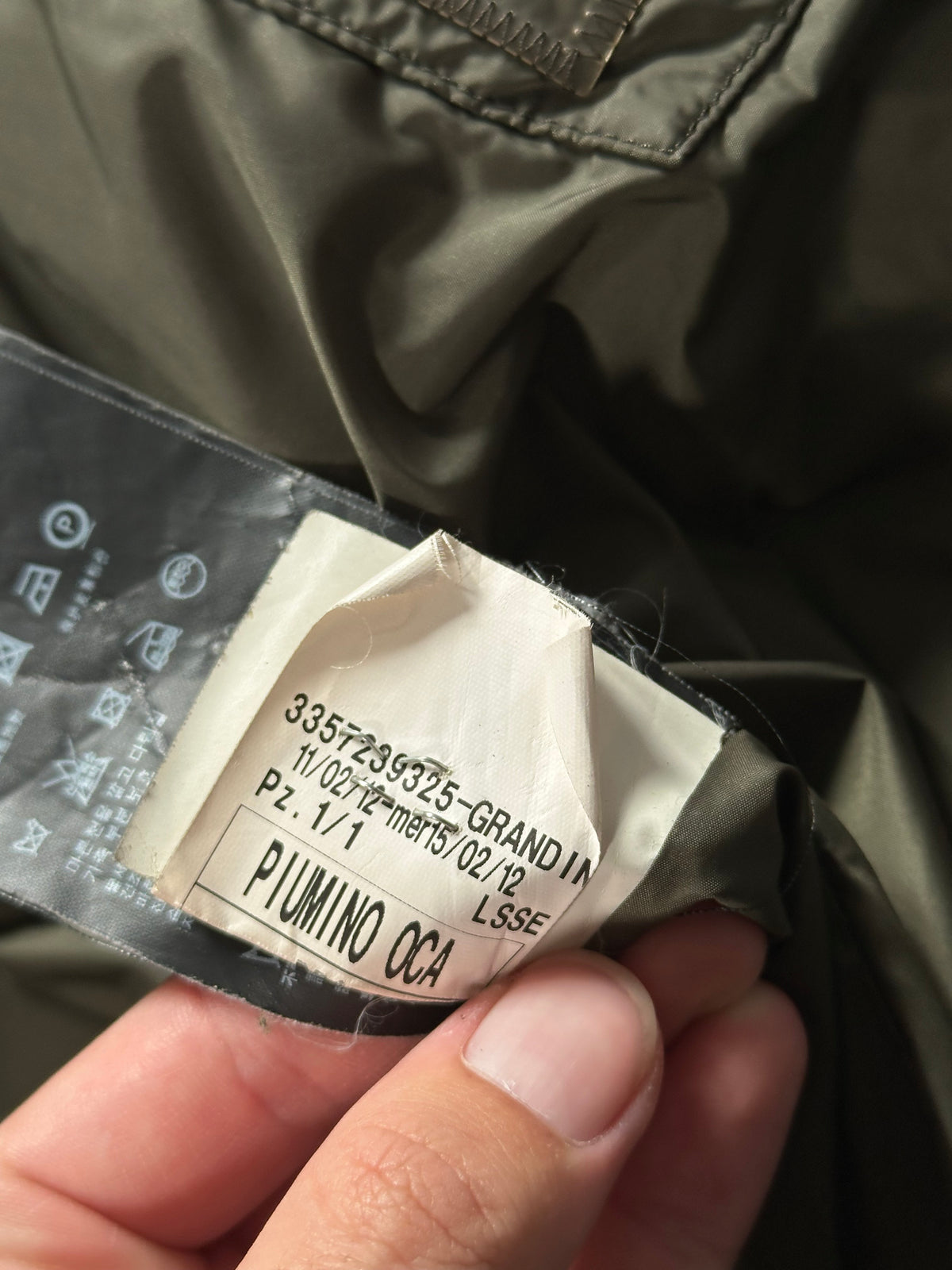 Prada FW2010 Olive Nylon Down Puffer Jacket (52)