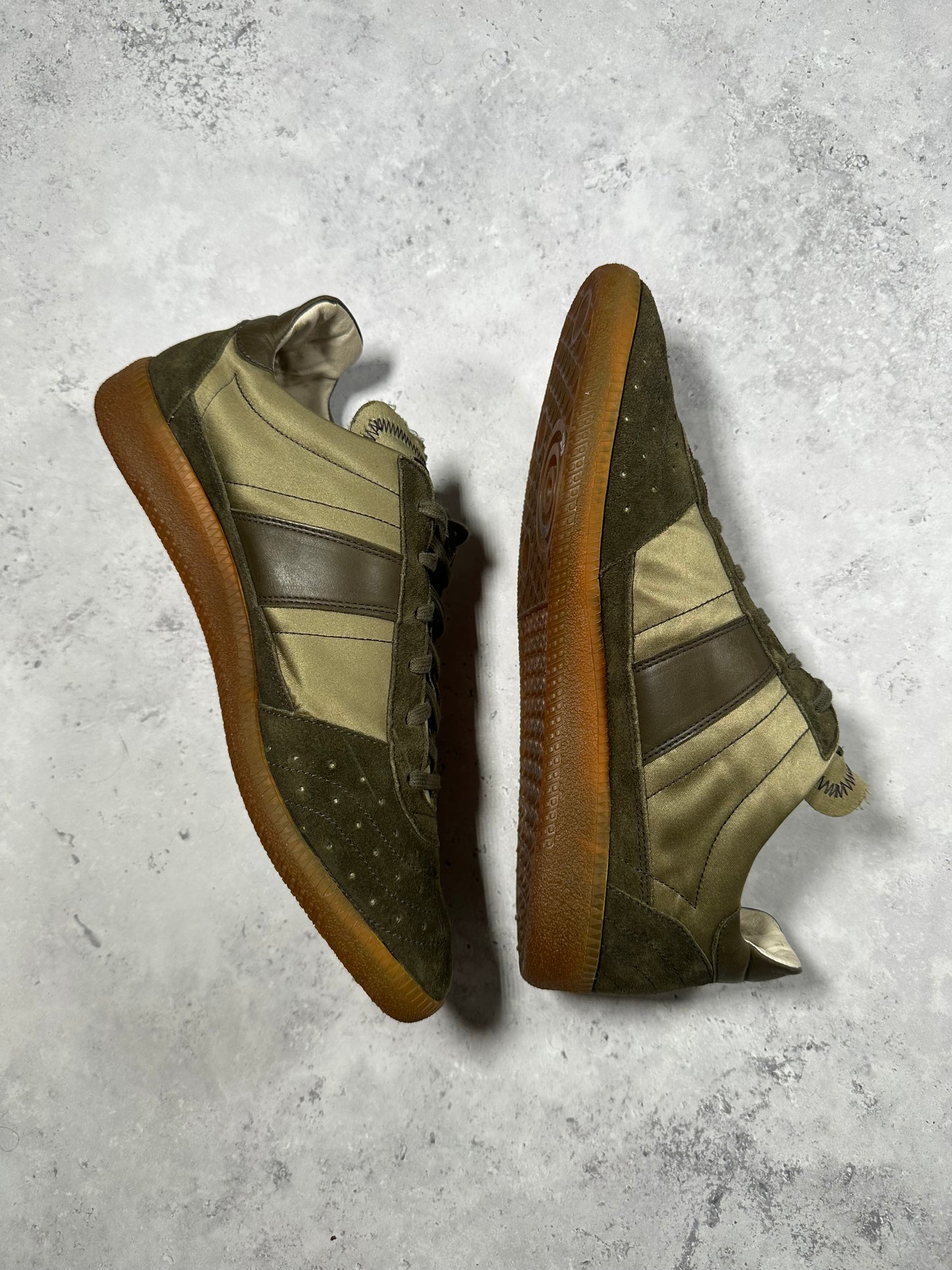 *Rare* Maison Martin Margiela SS2006 GAT Low Sneakers (EU41 / UK7 / US 8)