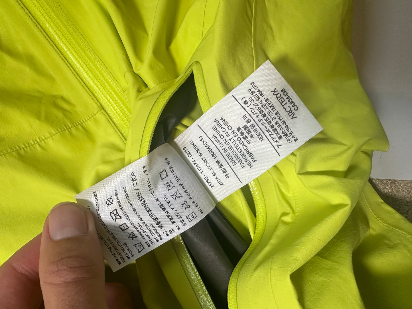 Arc’teryx Zeta SL Neon / Lime Green Goretex Jacket