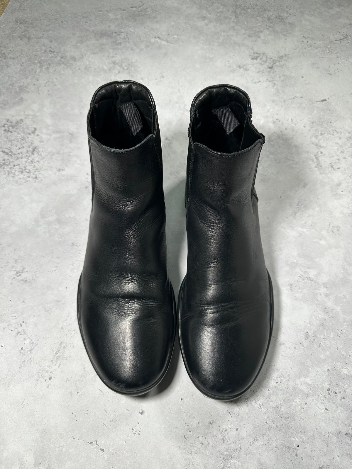 Prada Linea Rossa Leather Chelsea Boots in Black (UK9/EU43/US10)