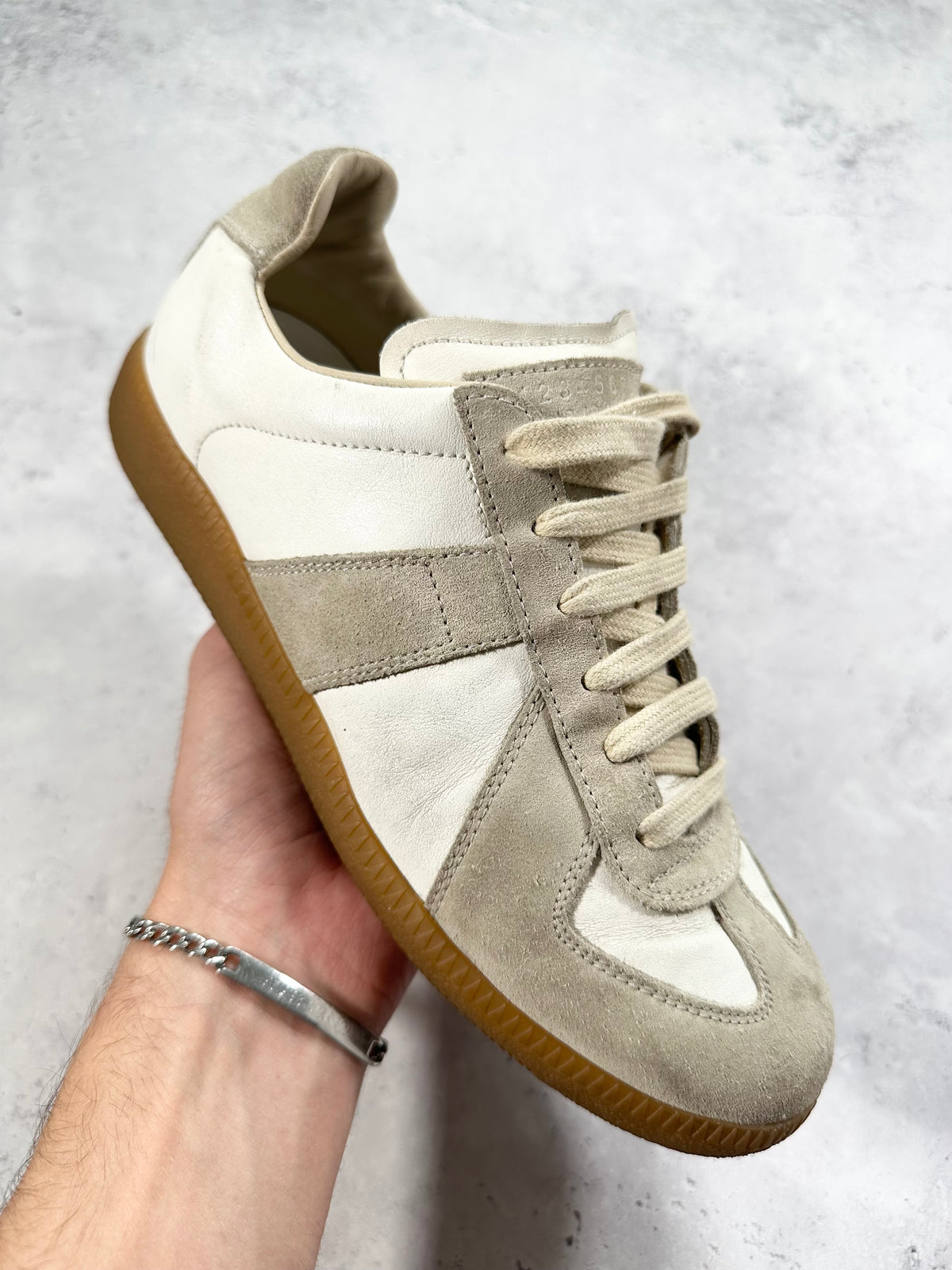 Maison Margiela GAT Low Sneakers (EU37 / UK 4-4.5/ US 5-5.5, insole is approx 24.5cm)