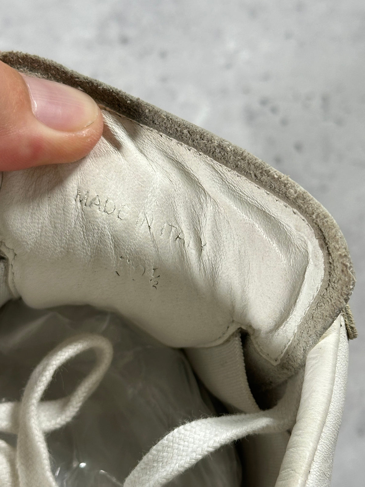 Maison Margiela Cream White GAT Low Sneakers