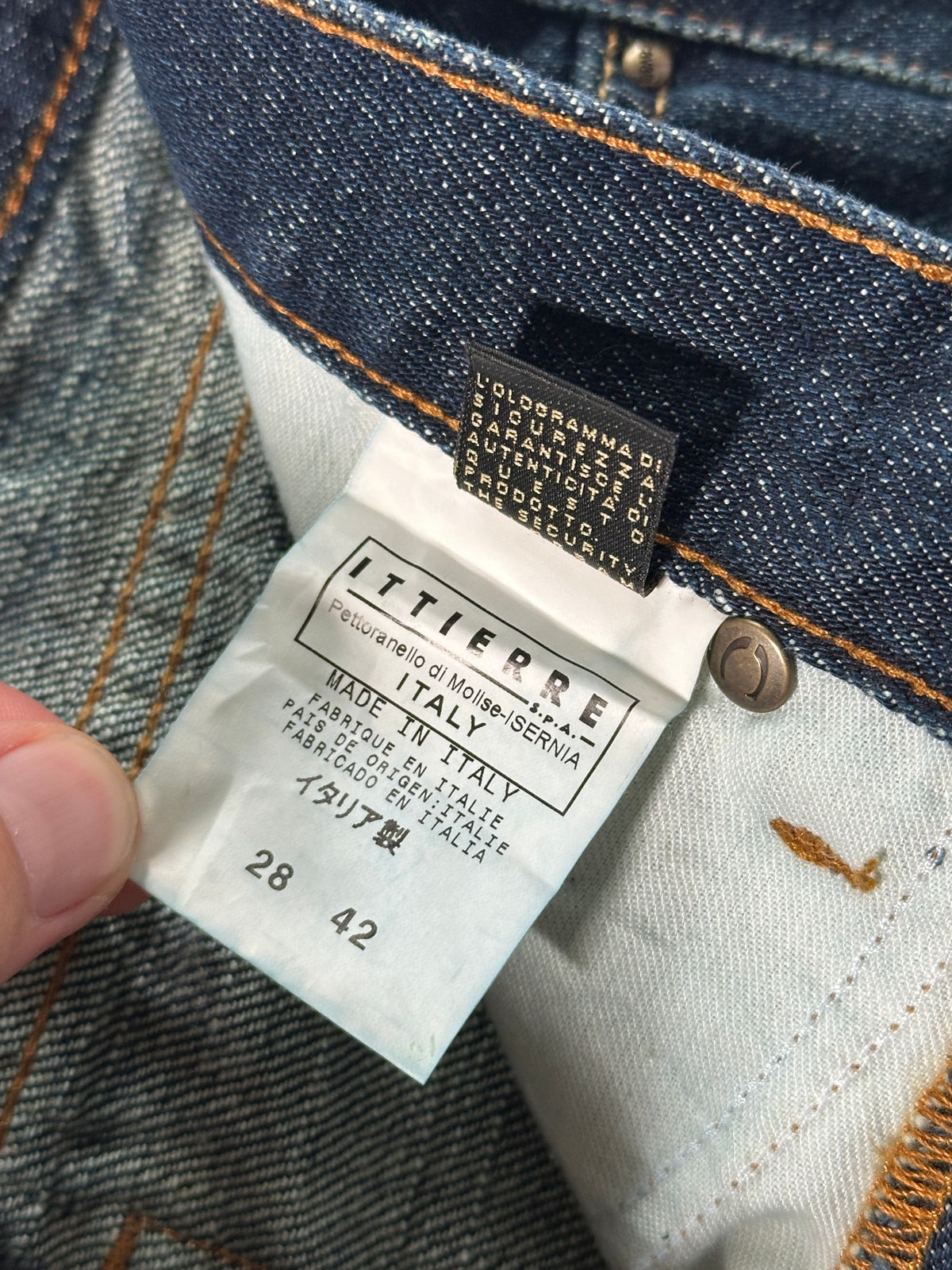 Roberto Cavalli 2008 Distressed Denim Jeans (27x32)