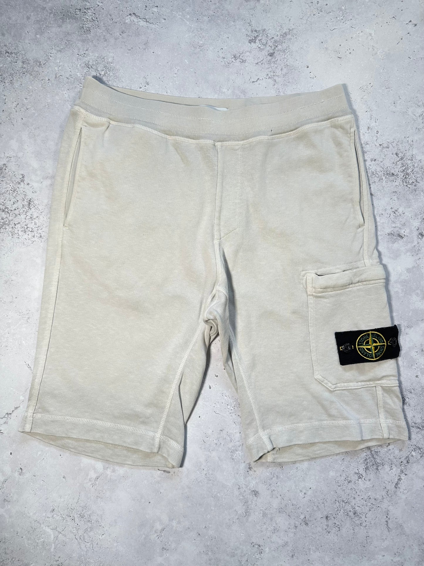 Stone Island Cotton Pocket Shorts in Cream (W30)