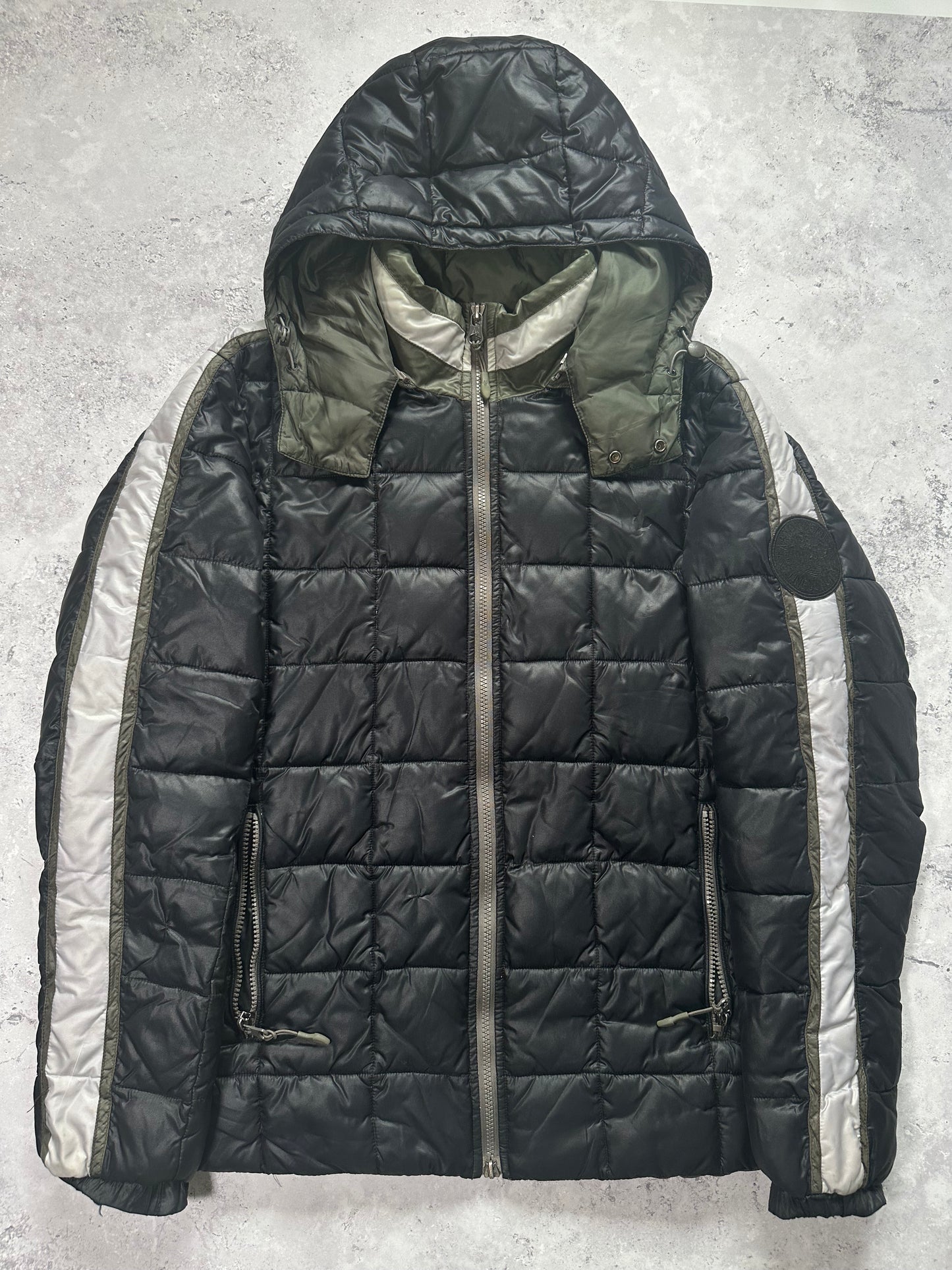 Armani Jeans 2000s Square Stitch Down Puffer Jacket (L/M)