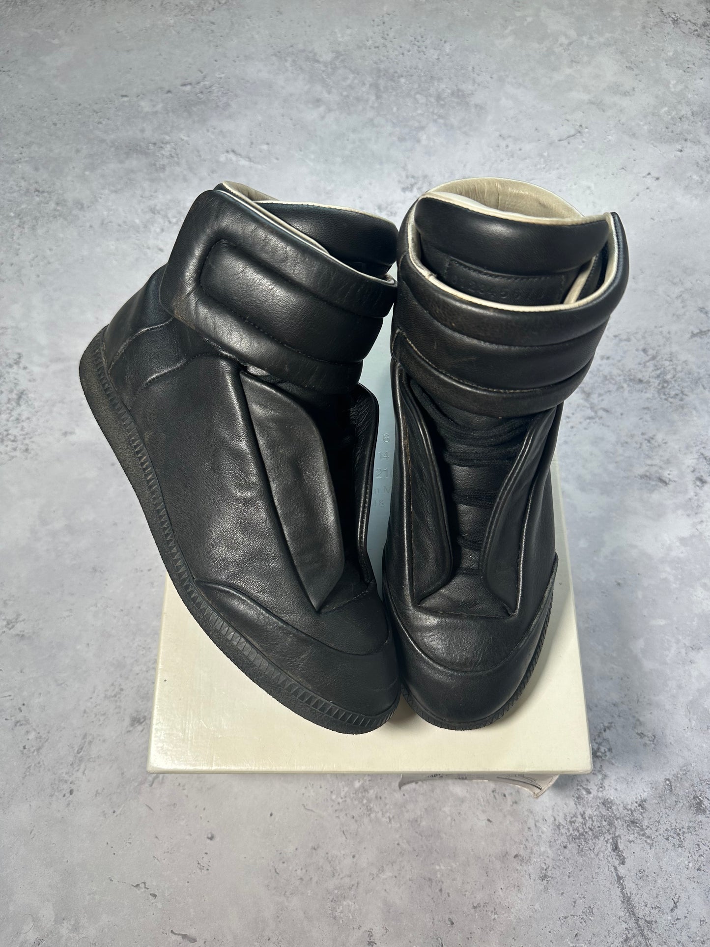 Maison Margiela 2015 Future High Leather Sneakers (EU 39 / UK 6 / US 7)