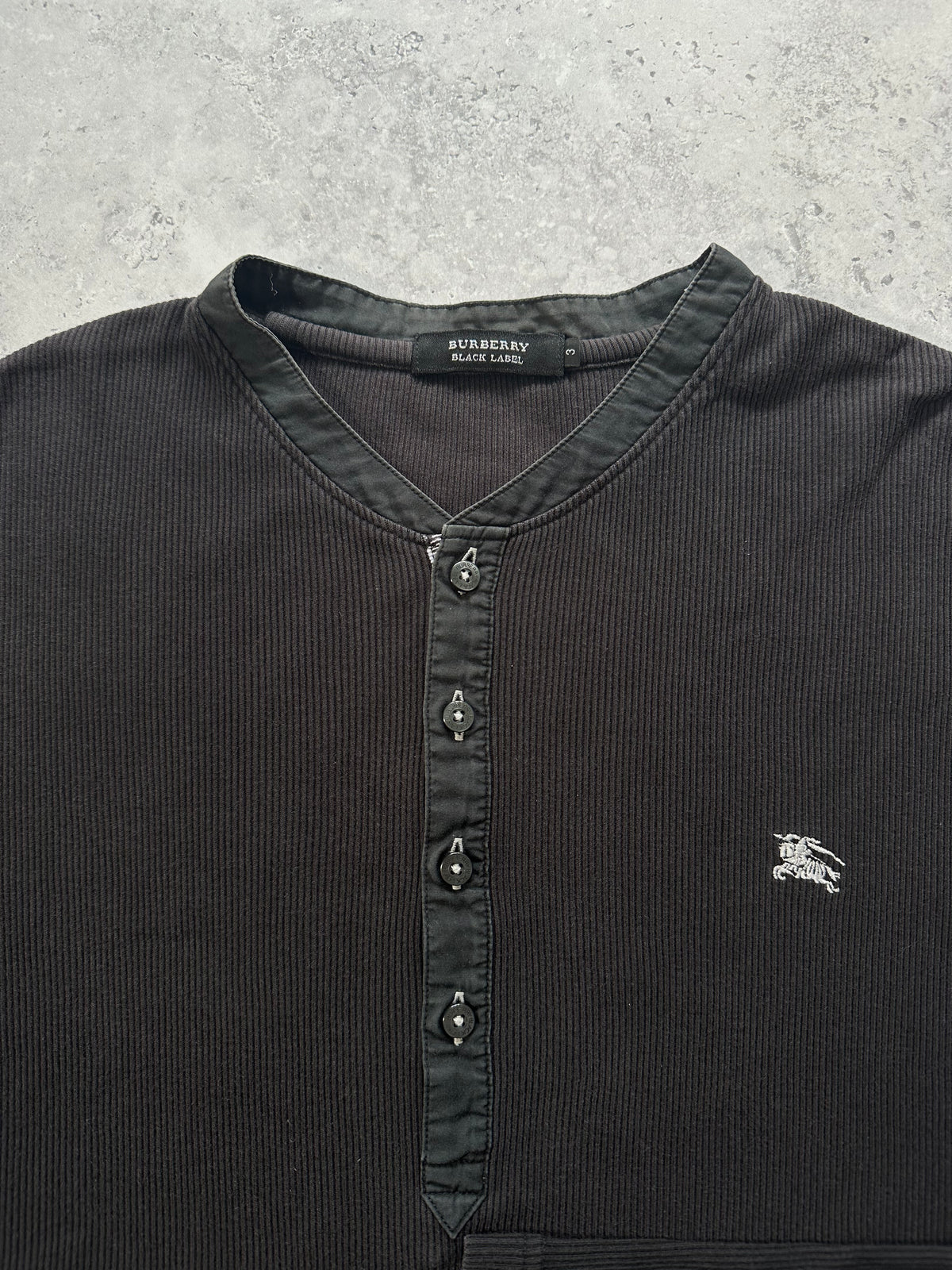 Burberry Black Label 2009 Ribbed Cotton Longsleeve Henley Tshirt (M)