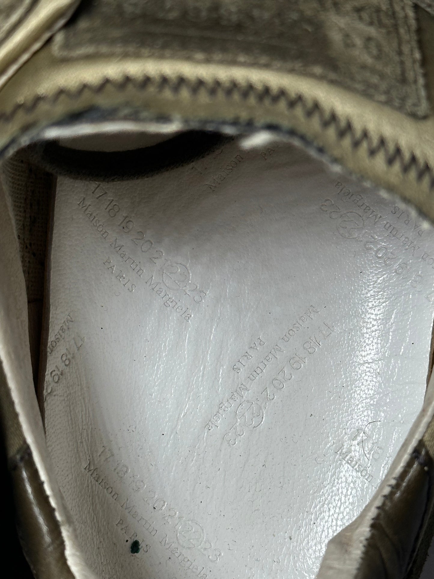 *Rare* Maison Martin Margiela SS2006 GAT Low Sneakers (EU41 / UK7 / US 8)