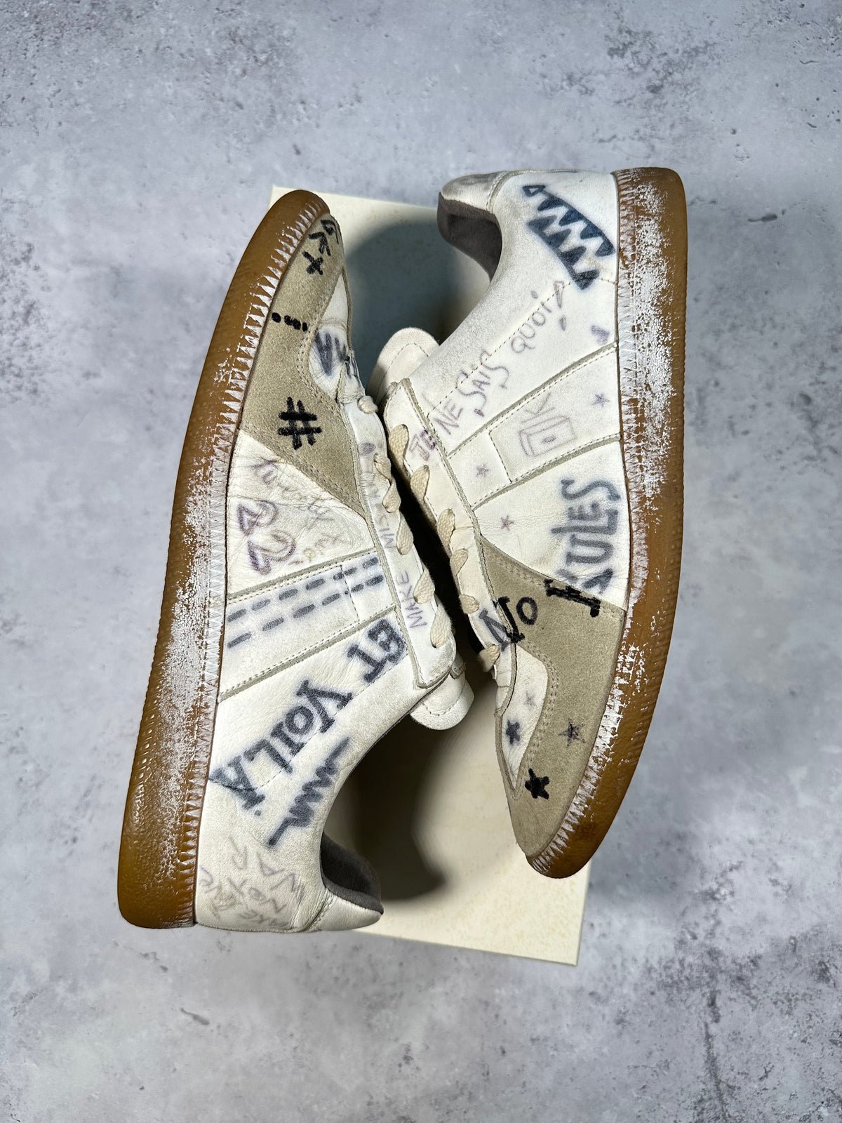 Maison Margiela 2020 Vintage Graffiti GAT Low Sneakers (EU41 / UK7 / US8, Insole Measures 27cm)