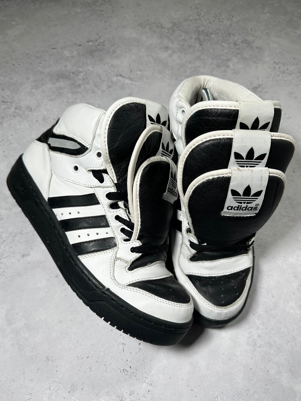 Adidas x Jeremy Scott 2010 Triple Tongue Sneakers (EU41/US8/UK7)